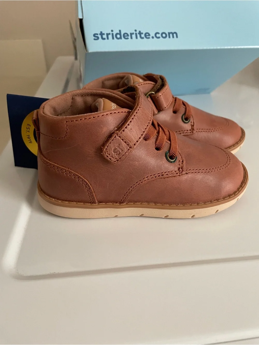 Stride rite Heritage Collection Leather boots kids 7W